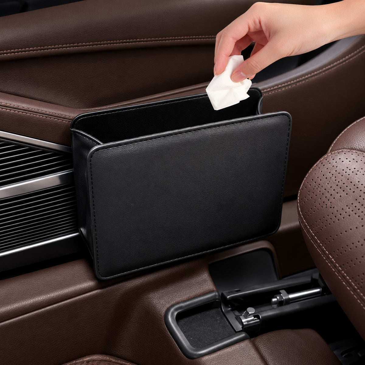 Poubelle de voiture​ similicuir noire pour accrocher à la portière, permet sauver de l'espace.